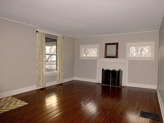 3rd image of 108 Pekin St