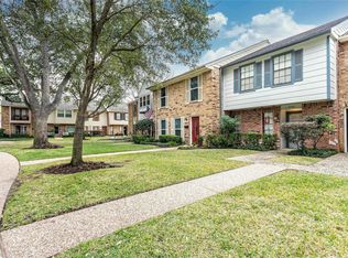 10244 Longmont Dr #48, Houston, TX 77042