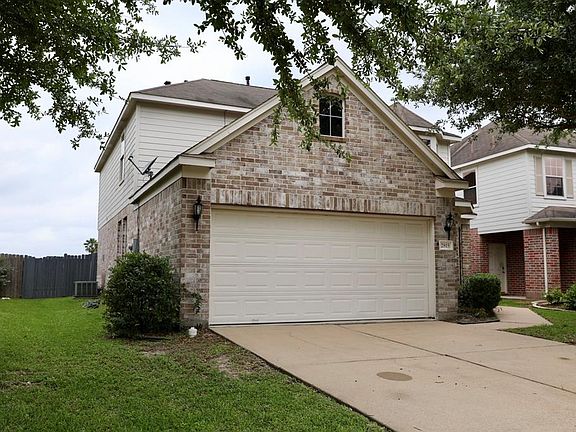 2nd image of 2815 Creek Arbor Cir