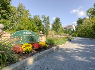 6204 High Ridge Ct, Wappingers Falls, NY 12590