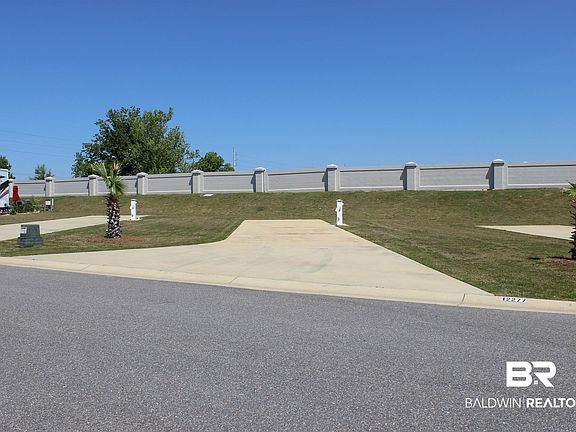 2nd image of 12277 Gateway Dr