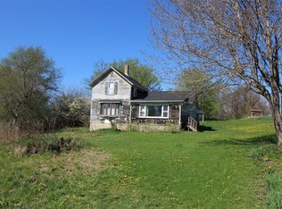 11309 N Hillside Rd, Edgerton, WI 53534