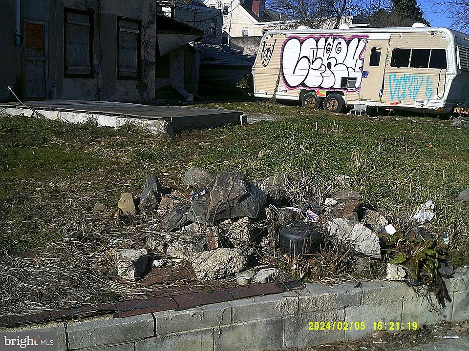 2nd image of 4410 Waln St