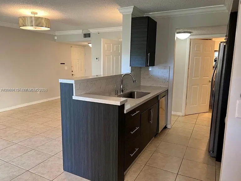2600 S University Dr #114 — Photo 10