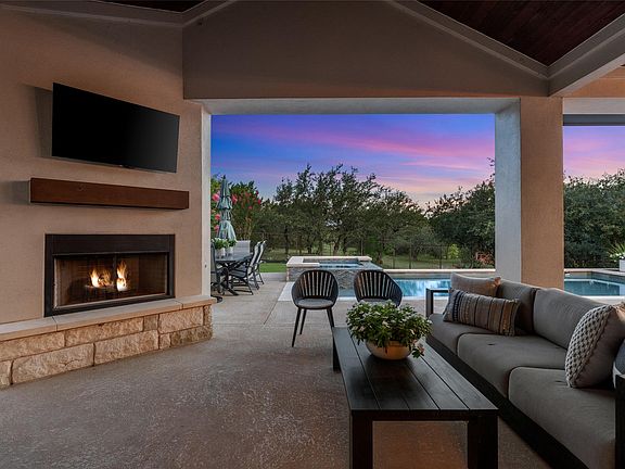 5th image of 14601 Canyon Bluff Ct