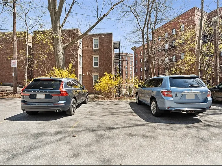 1496 Beacon St #6A — Photo 11
