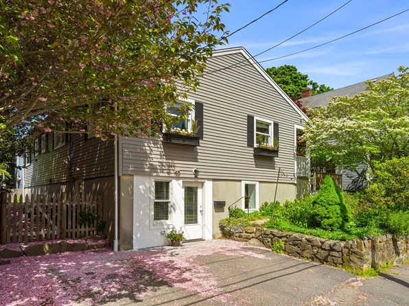 45 Evans Rd, Marblehead, MA 01945