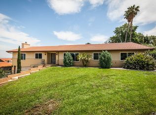 1025 Calle De Acacia, Redlands, CA 92373