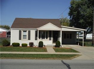 536 W 11th St, Rushville, IN