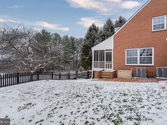 5th image of 17747 Silcott Springs Rd