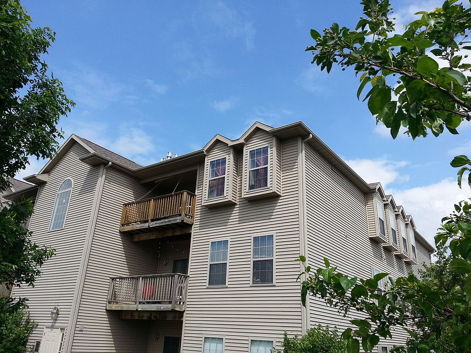 Top floor unit