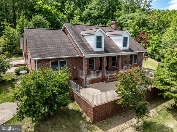 60 Mountain Breeze Ln, Syria, VA 22743