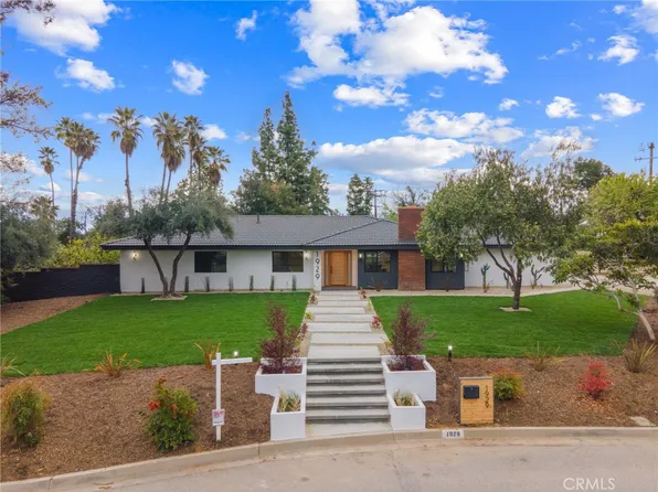 1929 Country Club Dr, Redlands, CA 92373