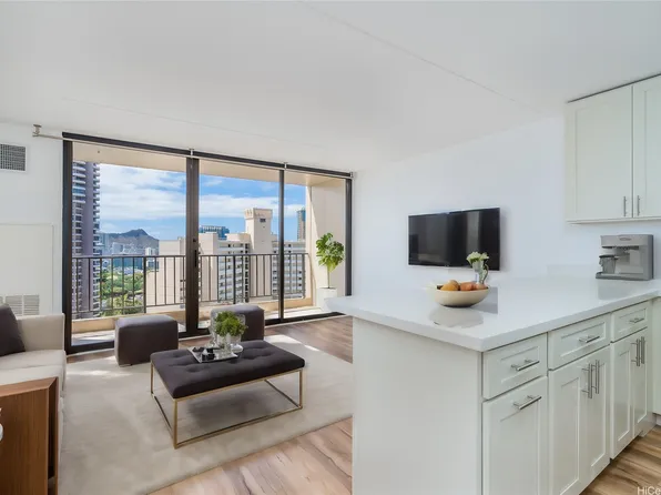 411 Hobron Ln APT 2509, Honolulu, HI 96815