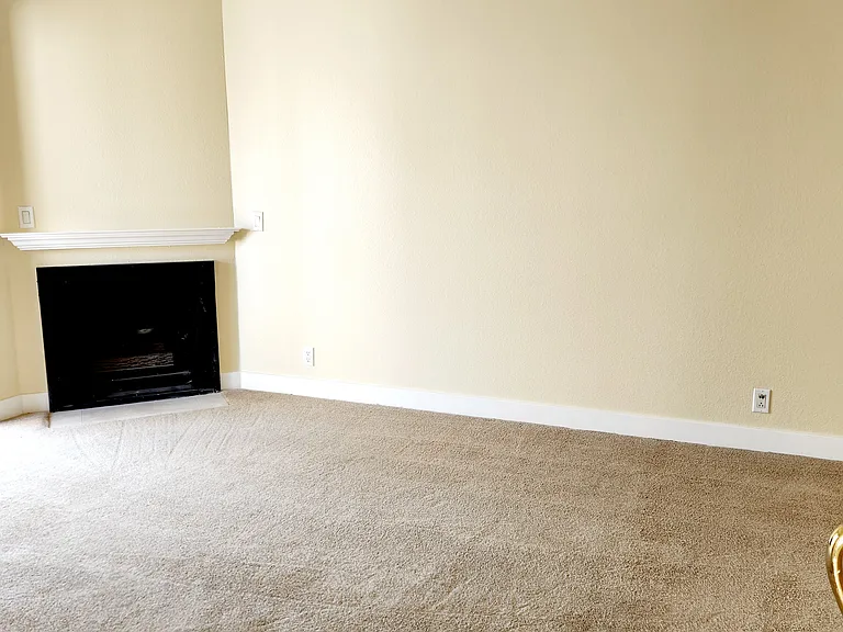 830 Broadway #27 — Photo 11
