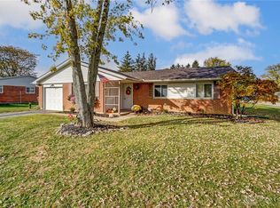 401 W Wenger Rd, Englewood, OH 45322