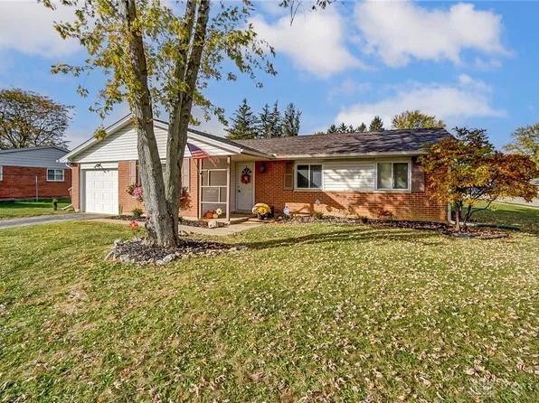 401 W Wenger Rd, Englewood, OH 45322