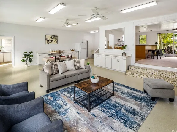 45-322 Pikoiloa Pl, Kaneohe, HI 96744