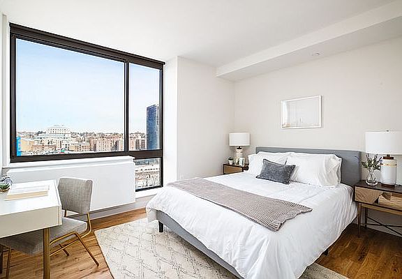 5th image of 14736 94th Ave APT 8M