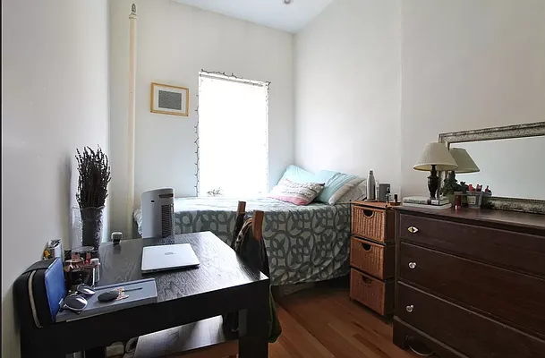 Rented by Compass | media 9