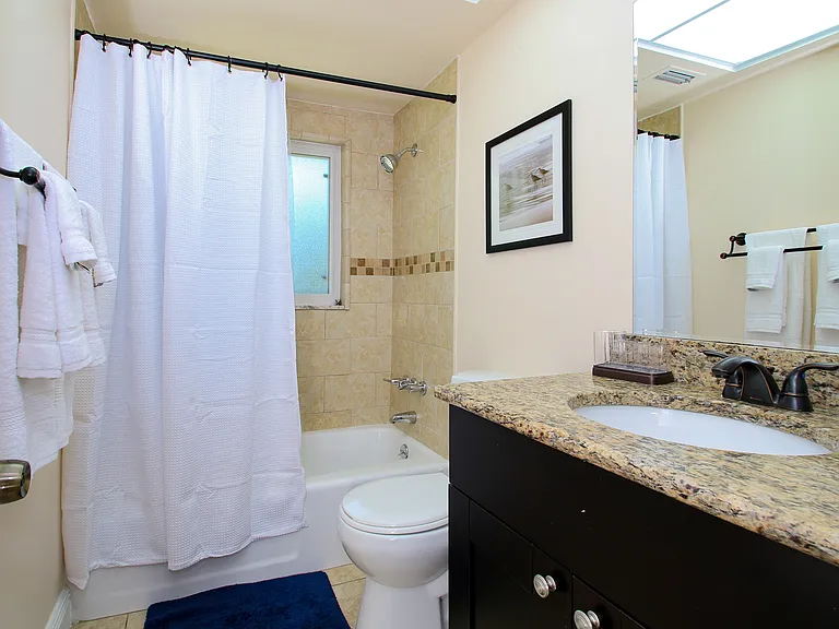 10926 N 29th Streethillsborough Country — Photo 26