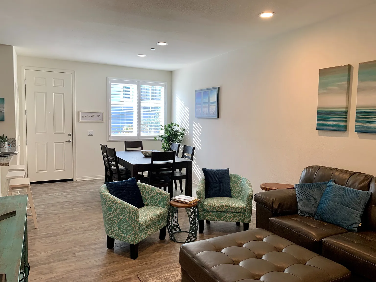 3 bed, 1544 sqft, $3,795 — Photo 4