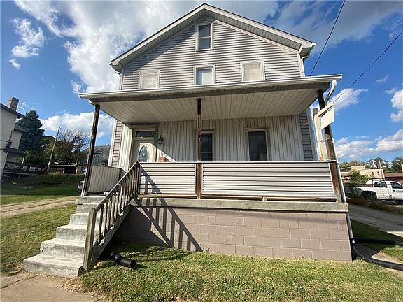 3rd image of 615-621 Otterman St