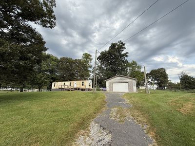 39 Rock Ave, Palmer, TN, 37365