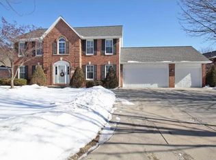 3510 N Bracken Dr, Appleton, WI 54911