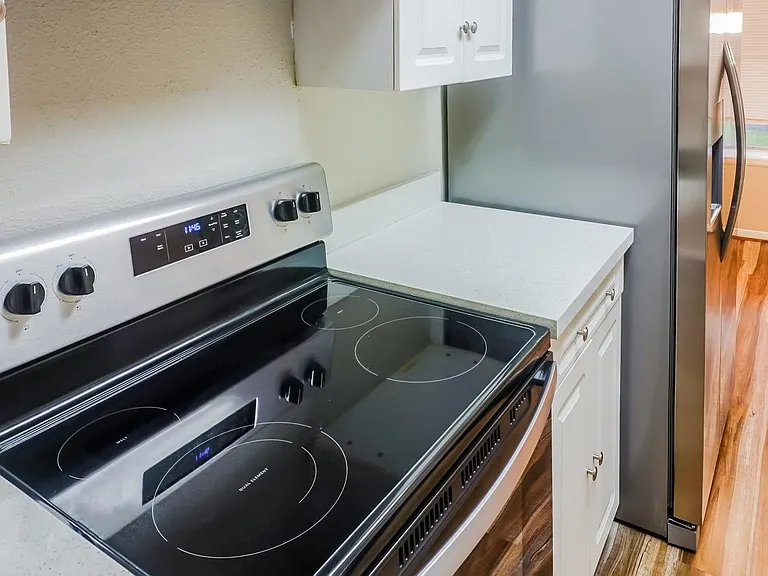 22831 Capitol Landing Ln — Photo 7