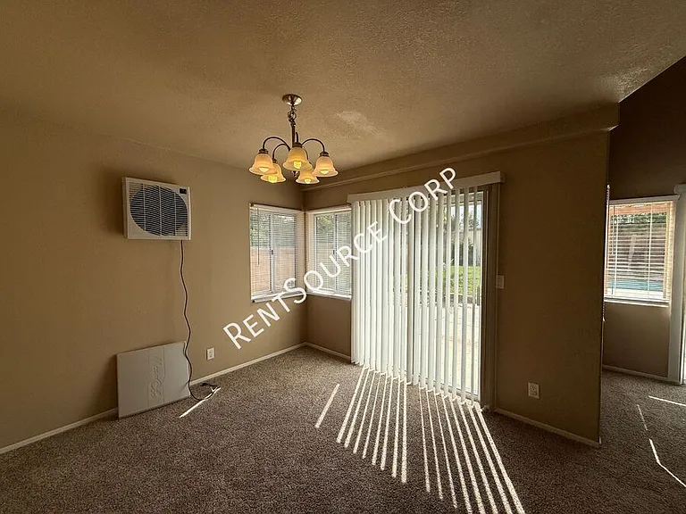40270 Homeridge Dr — Photo 7