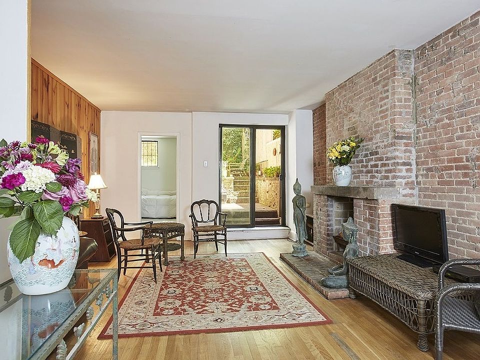 1st image of 351 E 50th St APT 1