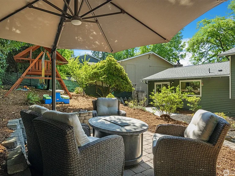 8010 NE 115th Way — Photo 21