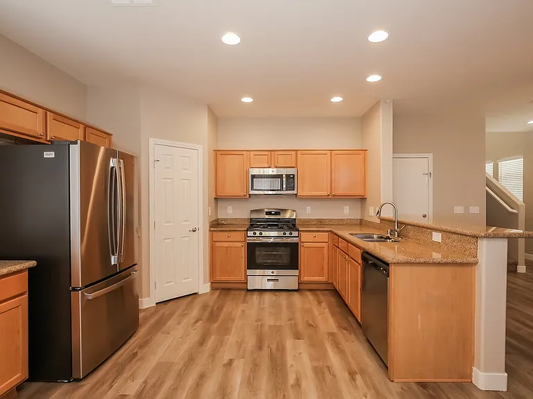 8508 Pitney Ave — Photo 8
