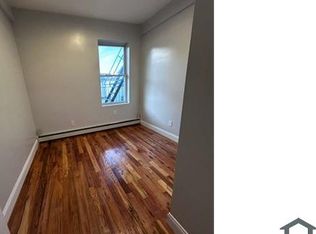 53 Morris St, Yonkers, NY 10705