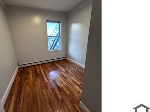 53 Morris St, Yonkers, NY 10705