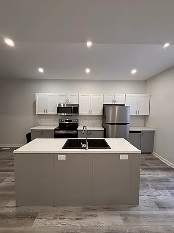 160 Bayswater Ave #1 — Photo 2