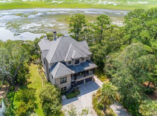 208 Willow Point Rd, Beaufort, SC 29906