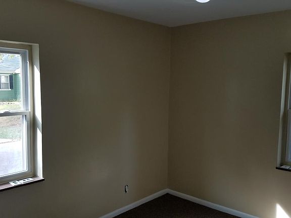 5th image of 6400 Evelyn Dr
