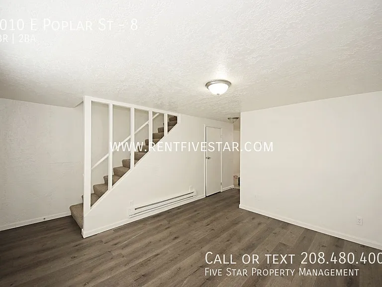 1010 E Poplar St #8 — Photo 2
