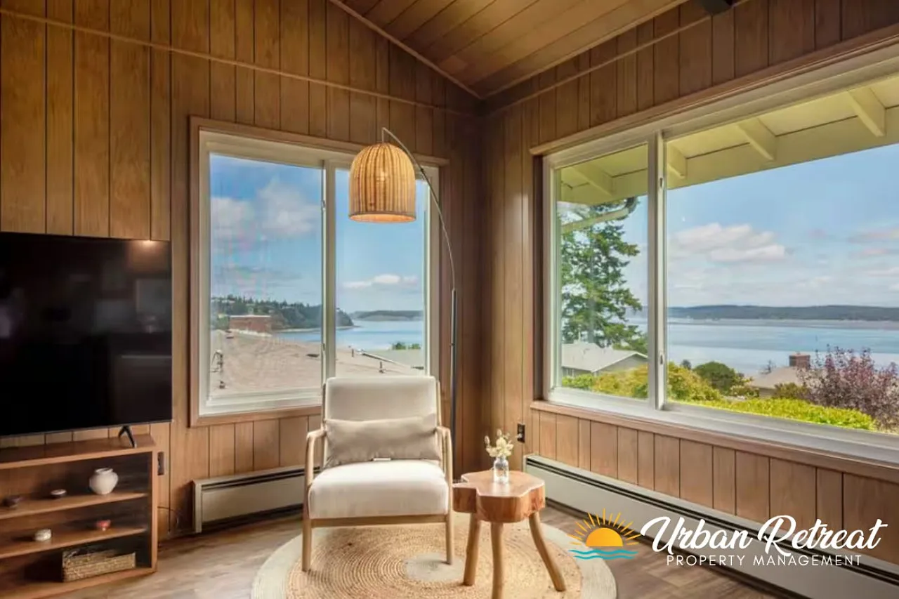 6 bed, $5,040 — Photo 1