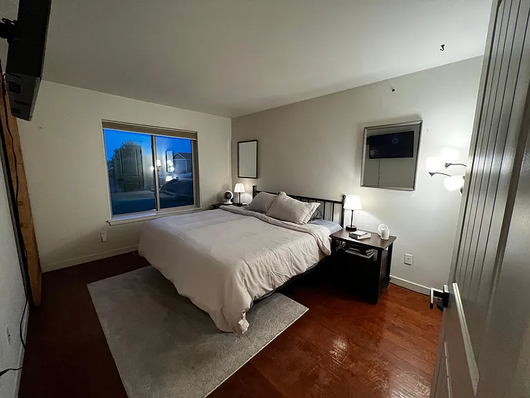 993 SW 25th Ln — Photo 33
