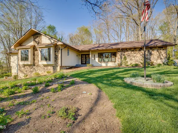 4116 Fox Run Ct, Kingsport, TN 37664