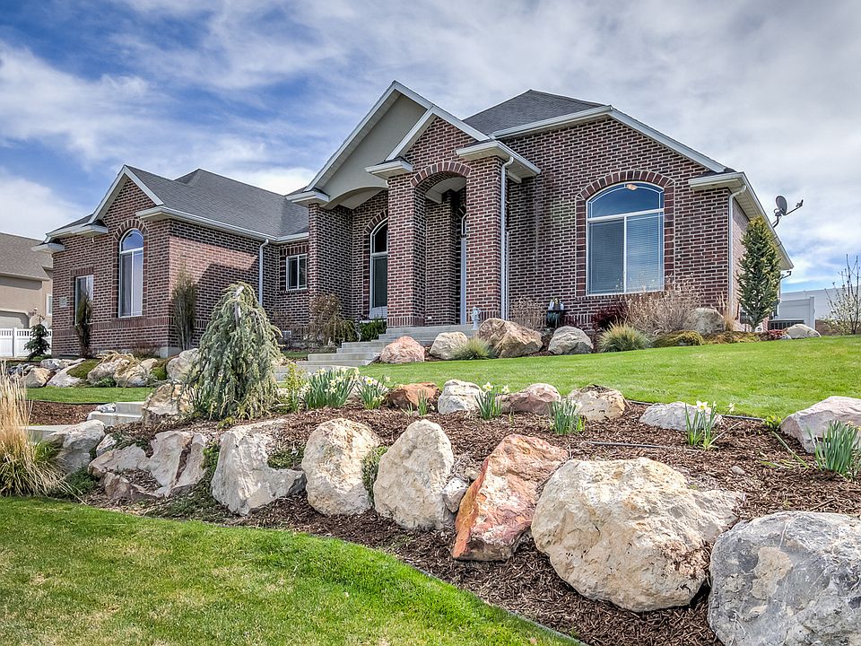 1st image of 11375 S Berg Hollow Ln