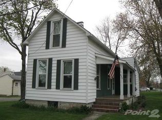 832 Adams St, Findlay, OH 45840