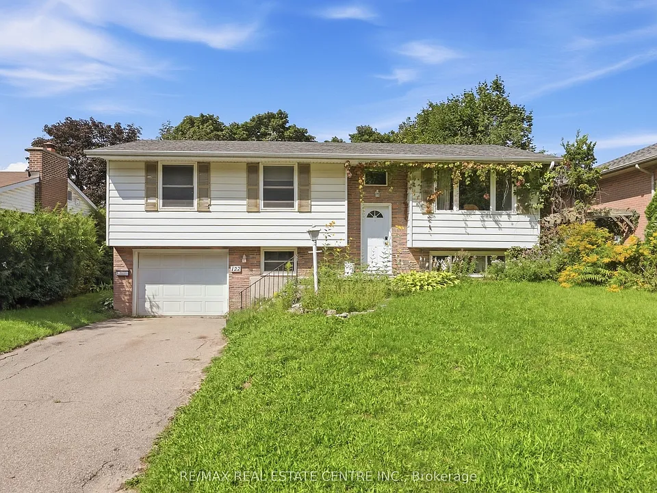 122 Greenbrier Dr