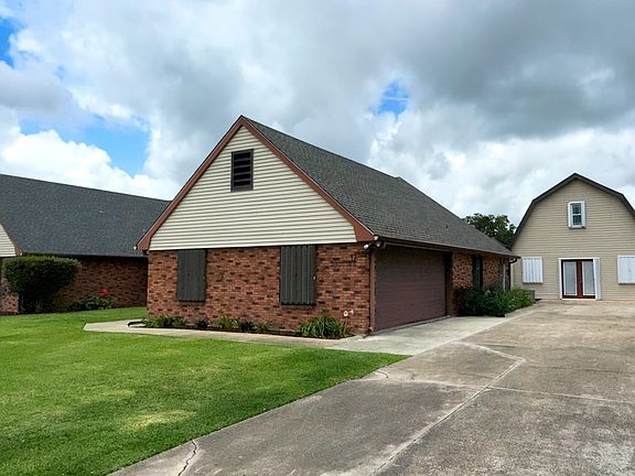 2nd image of 12 Elliott Dr