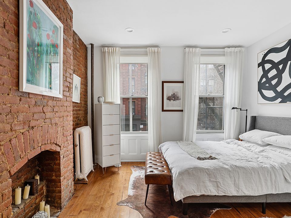1st image of 205 W 84th St Floor 2