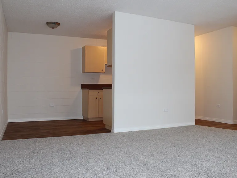 3908 16th St SW — Photo 2