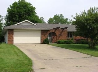 317 E Glendale Rd, Oskaloosa, IA 52577